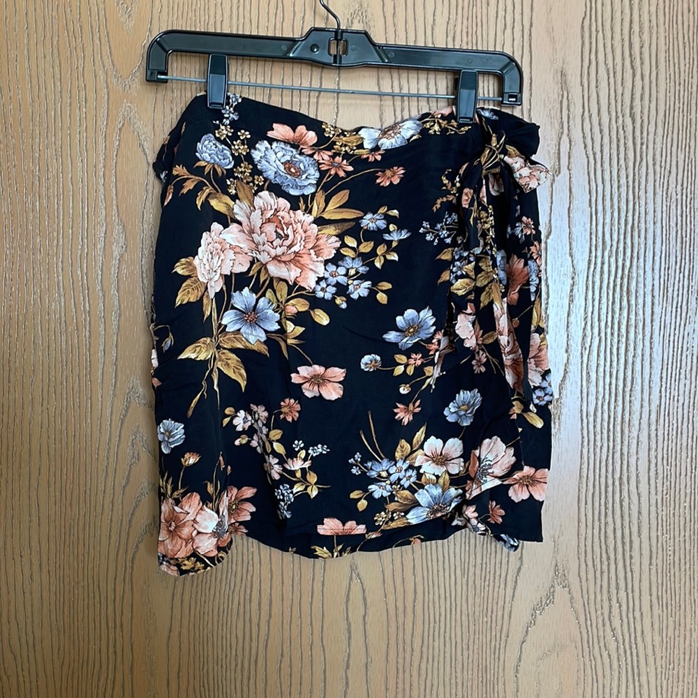 ✨AE Wrap Around Skirt✨